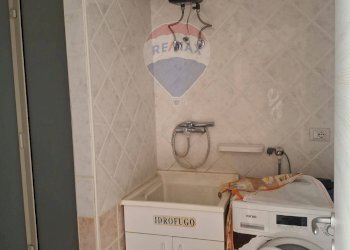 Lavanderia - Trilocale Via Del Potatore
 
56, Catania - foto 11