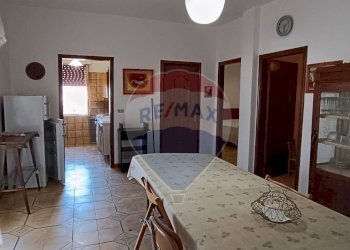 Sala da pranzo - Quadrilocale Via Isola di Corfù
 
snc, Cagnano Varano - foto 11