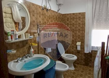 Bagno - Quadrilocale Via Isola di Corfù
 
snc, Cagnano Varano - foto 20