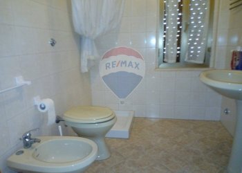 Bagno - Quadrilocale Via Isola di Corfù
 
snc, Cagnano Varano - foto 24