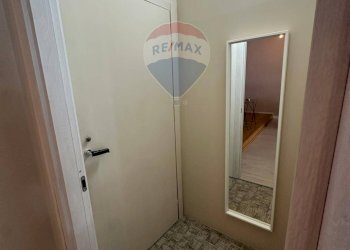 Hall / corridoio - Locale Commerciale Corso XXVII Marzo
 
49C, Voghera - foto 20