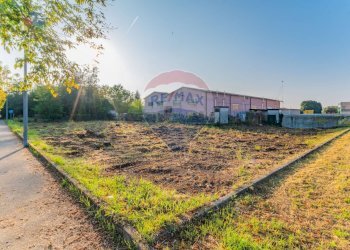 Non correlato - Terreno edificabile VIA MARINI, Fagnano Olona - foto 1