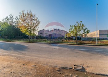 Edificio all\'aperto - Terreno edificabile VIA MARINI, Fagnano Olona - foto 5