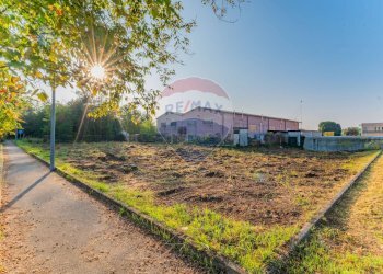 Giardino - Terreno edificabile VIA MARINI, Fagnano Olona - foto 11