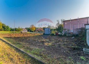 Giardino - Terreno edificabile VIA MARINI, Fagnano Olona - foto 16