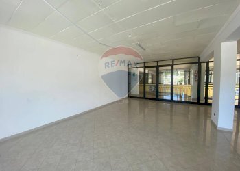 Stanza vuota - Negozio Strada Statale
 
121, Cefalà Diana - foto 17