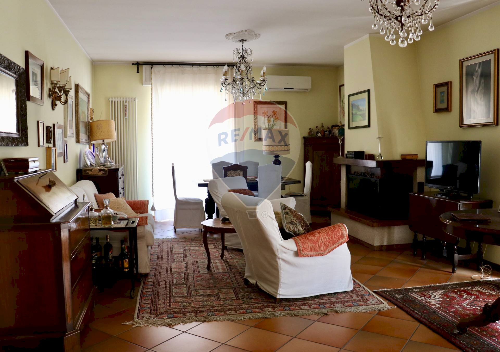 Sala da pranzo - Quadrilocale VIA ROMA
310, Silvi - foto 2