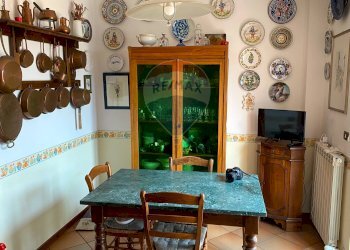 Sala da pranzo - Quadrilocale VIA ROMA
 
310, Silvi - foto 5