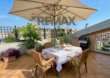 Terrazza - Quadrilocale VIA ROMA
 
310, Silvi - foto 1