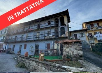 Edificio all\'aperto - Rustico Via Castello
 
57, Brovello-Carpugnino - foto 1