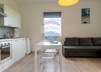 Cucina - Bilocale Via Carcioni
 
15, Belgirate - foto 4