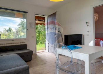 Sala da pranzo - Bilocale Via Carcioni
 
15, Belgirate - foto 5