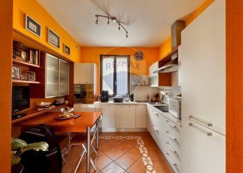 Cucina - Villa Arona - foto 22
