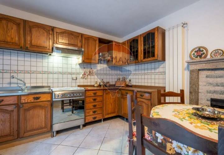 Cucina - Trilocale Via alle Alpi
 
1, Quarna Sotto - foto 2