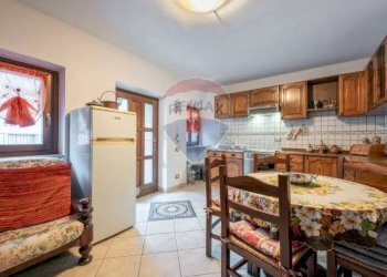 Cucina - Trilocale Via alle Alpi
 
1, Quarna Sotto - foto 4