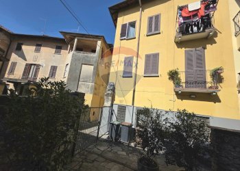 Edificio all\'aperto - Trilocale piazza vittorio veneto
 
47, Invorio - foto 19