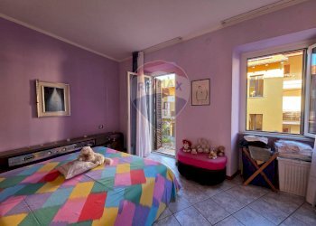 Camera / camera da letto - Bilocale piazza vittorio veneto
 
47, Invorio - foto 10