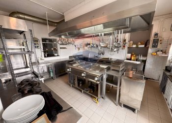 Cucina - Commercial Premises via per orio
46, Invorio - photo 4