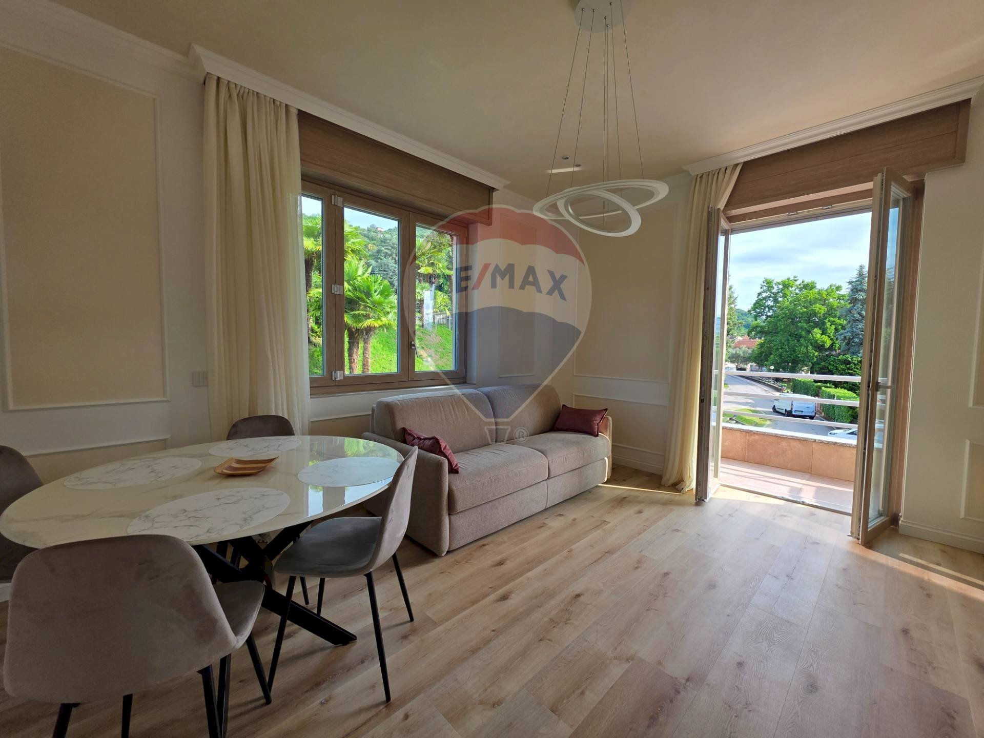 Sala da pranzo - Casa indipendente via alle zappe
 
2, Lesa - foto 1