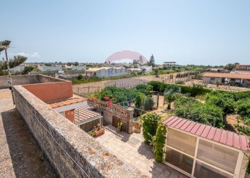 Edificio all\'aperto - Villa Contrada Marina di Marza Via Etnea
 
snc, Ispica - photo 41