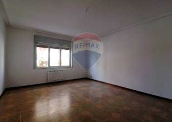 Stanza vuota - Appartamento via Righi, Comiso - foto 2