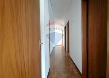 Hall / corridoio - Appartamento via Righi, Comiso - foto 7