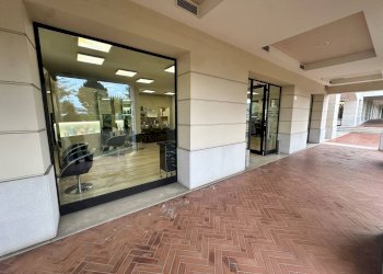 Foto 18 - Commercial Activity Via Principe Umberto
 
15, Adro - photo 18