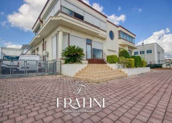 Foto 1 - Magazzino Via Blaise Pascal, Sant'Egidio alla Vibrata - foto 1