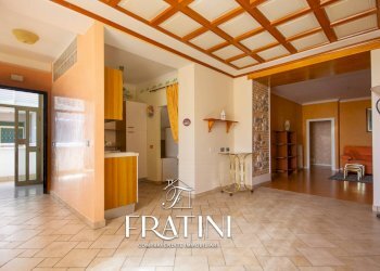 Foto 2 - Independent house Viale Madonna della Misericordia
 
37, Ancarano - photo 2