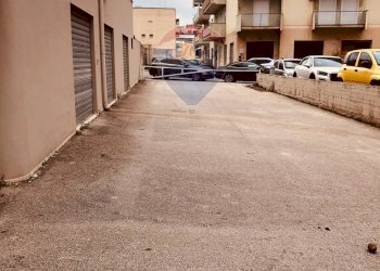 Edificio all\'aperto - Locale Commerciale Via Narici
 
22, Alcamo - foto 2