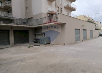 Edificio all\'aperto - Locale Commerciale Via Narici
 
22, Alcamo - foto 17