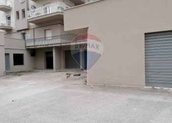 Edificio all\'aperto - Locale Commerciale Via Narici
 
22, Alcamo - foto 19