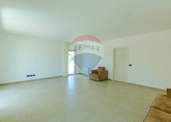 Stanza vuota - Quadrilocale Via Giovanni Gentile
 
59/61, Bari - foto 3