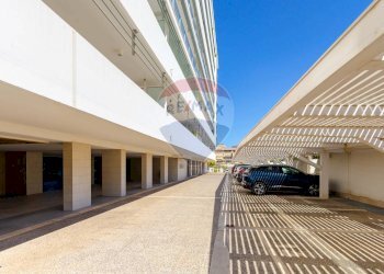 Edificio all\'aperto - Quadrilocale Via Giovanni Gentile
 
59/61, Bari - foto 20