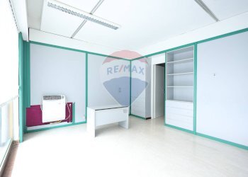 Camera / camera da letto - Shop VIA CAMONA, Gallio - photo 1