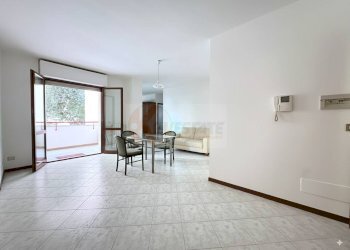 Foto 1 - Bilocale VIA ADDIS
 
1, Sassari - foto 1