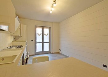 Cucina - Trilocale via Roma, 111, Pianfei - foto 3