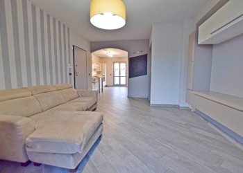 Salone - Four-room apartment via Roma, 111, Pianfei - photo 8