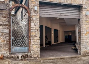 Facciata - Attività Commerciale via Jacopo Ruffini, Santa Margherita Ligure - foto 1