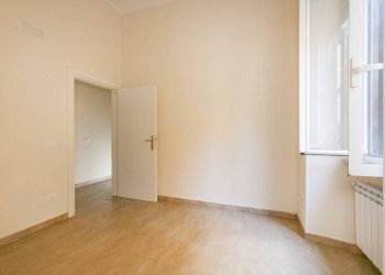 Camera da letto - Quadrilocale piazza 1 Maggio, 4, Anzio - foto 21