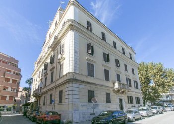 Facciata - Quadrilocale piazza 1 Maggio, 4, Anzio - foto 26