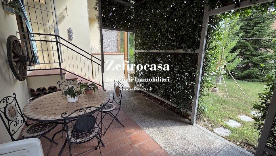Veranda - Villa a Schiera Sala Bolognese - foto 2