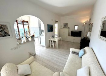 Salone - Quadrilocale via Privata Miramare, Recco - foto 2