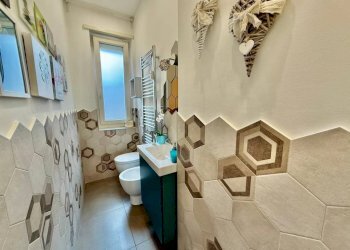Bagno - Appartamento via Tripoli, 115, Torino (zona Santa Rita) - foto 17