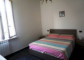 Camera da letto - Three-room apartment via San Pietro della Foce, Arenzano - photo 8