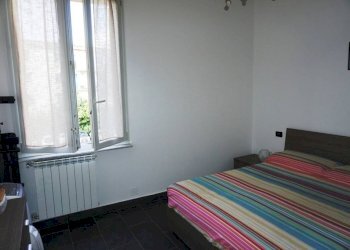 Camera da letto - Three-room apartment via San Pietro della Foce, Arenzano - photo 9