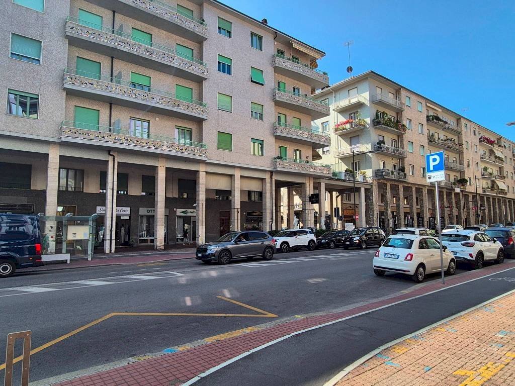 Zona - Bilocale corso Nizza, 43, Cuneo (zona Centro) - foto 1
