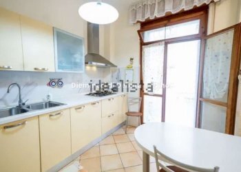 IMG_2050 - Appartamento via Jacini, 2, Genova (zona Sestri Ponente) - foto 5