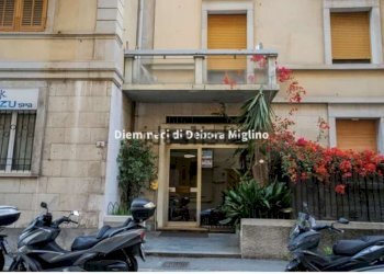 IMG_2089 - Appartamento via Jacini, 2, Genova (zona Sestri Ponente) - foto 36