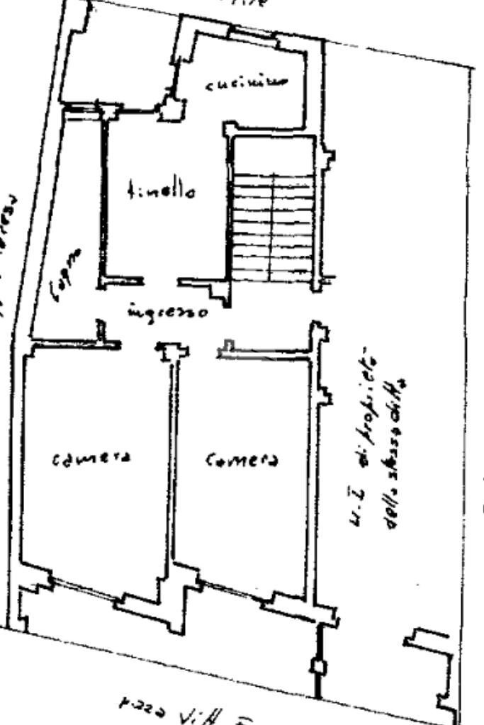 Four-room apartment Piazza Vittorio Emanuele II, San Benigno Canavese - floor plans 1